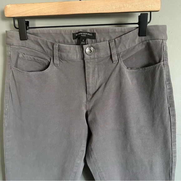 Banana republic Sloan skinny pants. Size 4. Ankle length - Picture 2 of 8